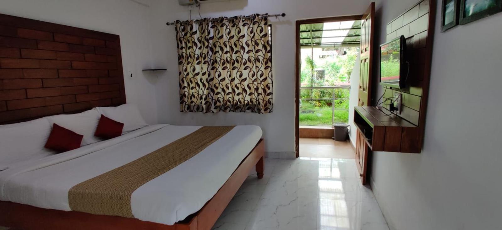 Hotel Mj Beach Resort Бага Экстерьер фото