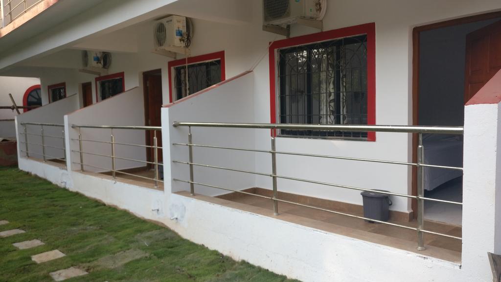 Hotel Mj Beach Resort Бага Экстерьер фото